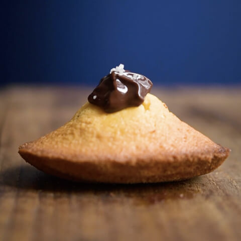 Madeleine façon éclair au chocolat